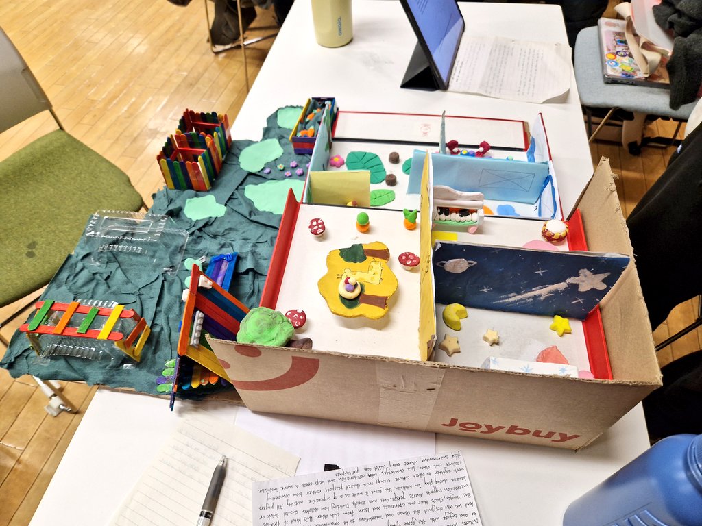 DoctorChungie's tweet image. More pictures from the #DLL @IOE_London @ucl BA Early Childhood Education's Creating Learning Environments module exhibition! We were immediately impressed with the quality of the creations. #earlyyears #EarlyChildhoodEducation #WeAreIOE #LoveUCL