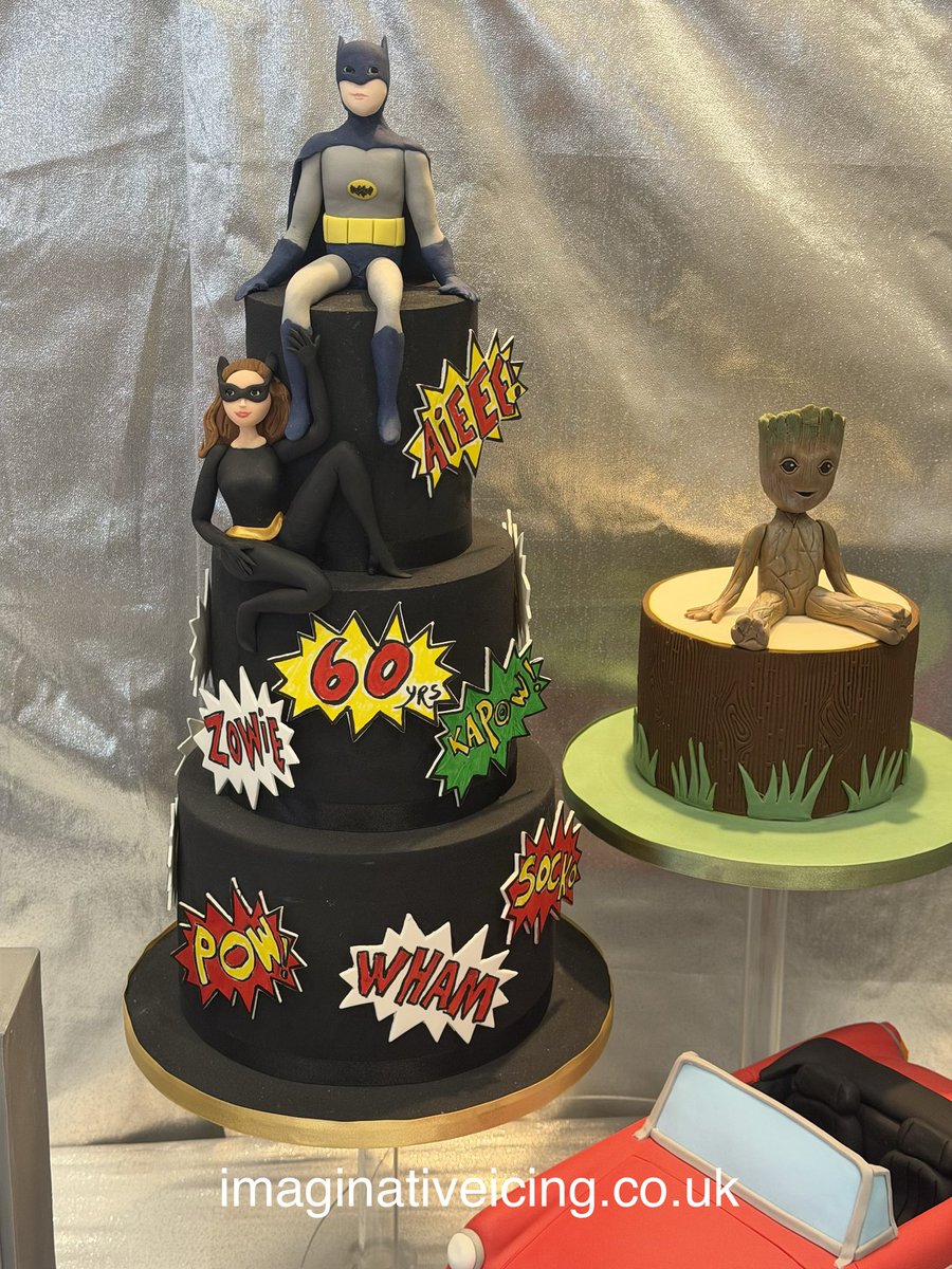 icing_tweets's tweet image. This weekend @scifiscarbs @scarboroughspa #scifi #cake #isitcake #icing #batman #catwoman #reddwarf #dannyjohnjools #cat #fish #paulmcgann #teagan #tegan #zap #pow #kapow #wham #aieee #tardis #drwho #doctorwho #rickandmorty #starwars #dalek #davros #comicon #forthefans #cosplay
