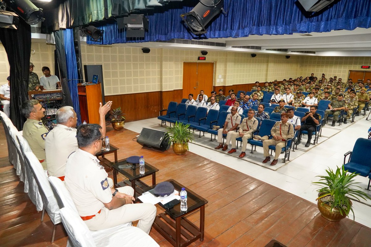 Kolkata Police tweet media