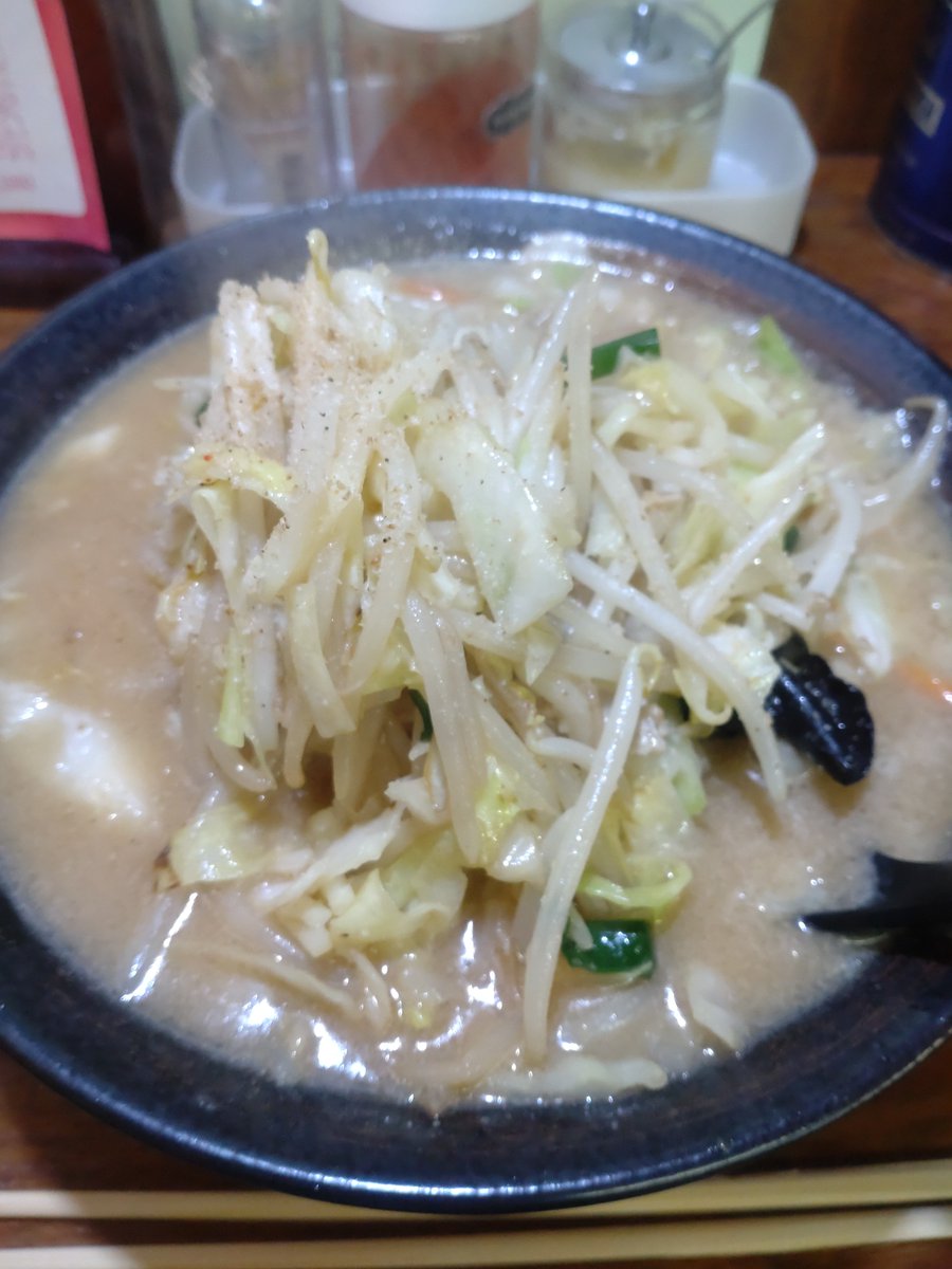るる tweet media