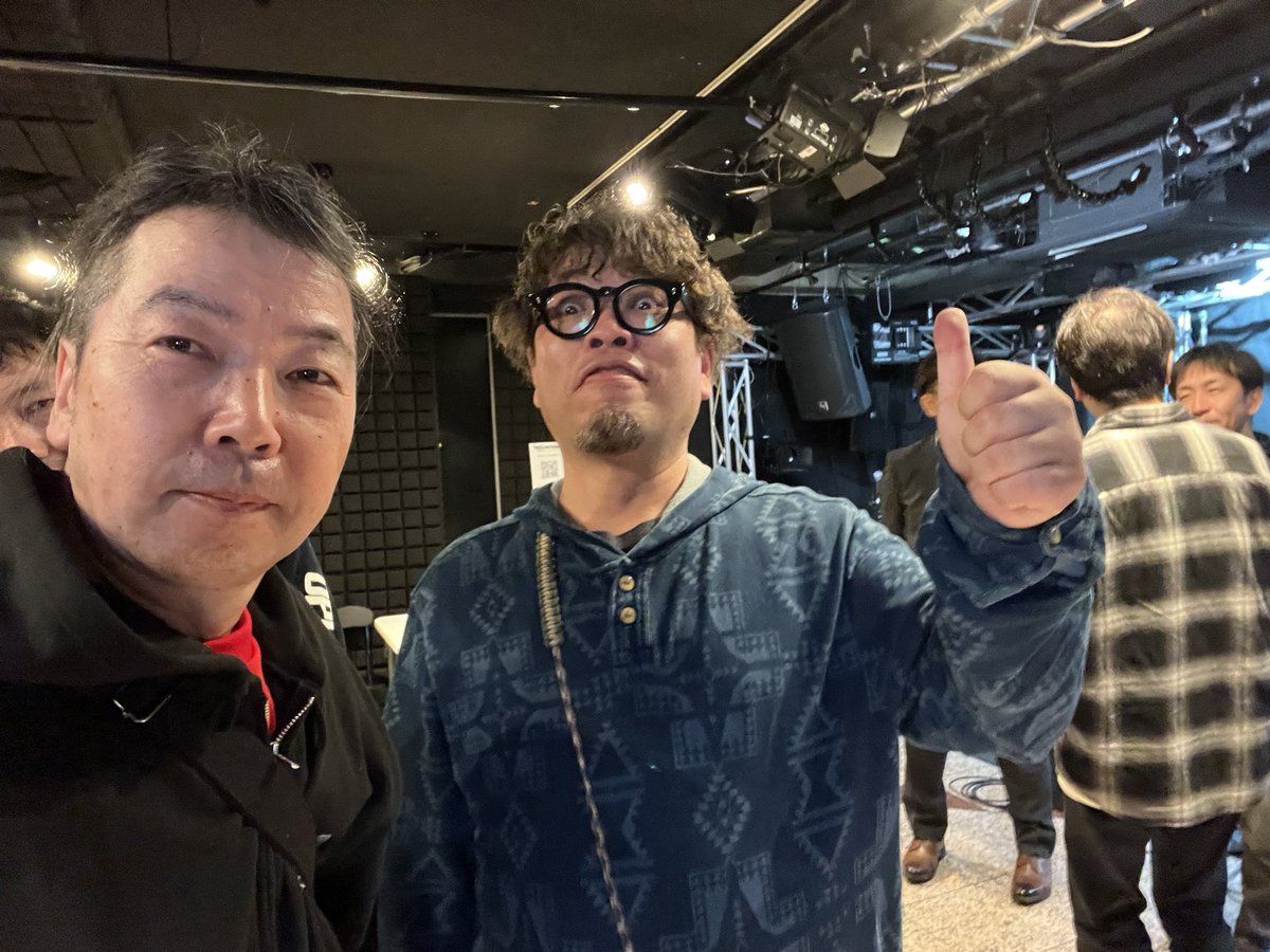 さすけ tweet media