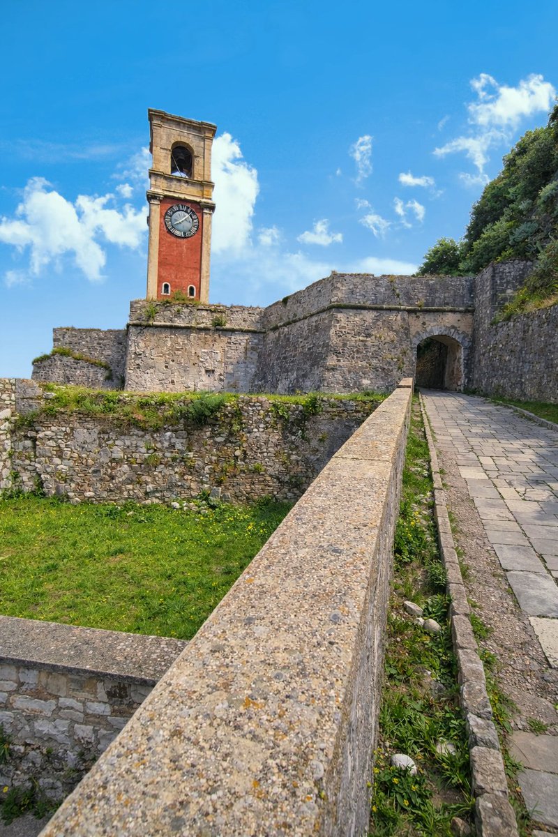 KiknasSpir86644's tweet image. Εάν βρεθείς στην Κέρκυρα , μην παραλείψεις να ανέβεις ψηλά, στο φρούριο της πόλης 
#corfu #photospiroskiknas