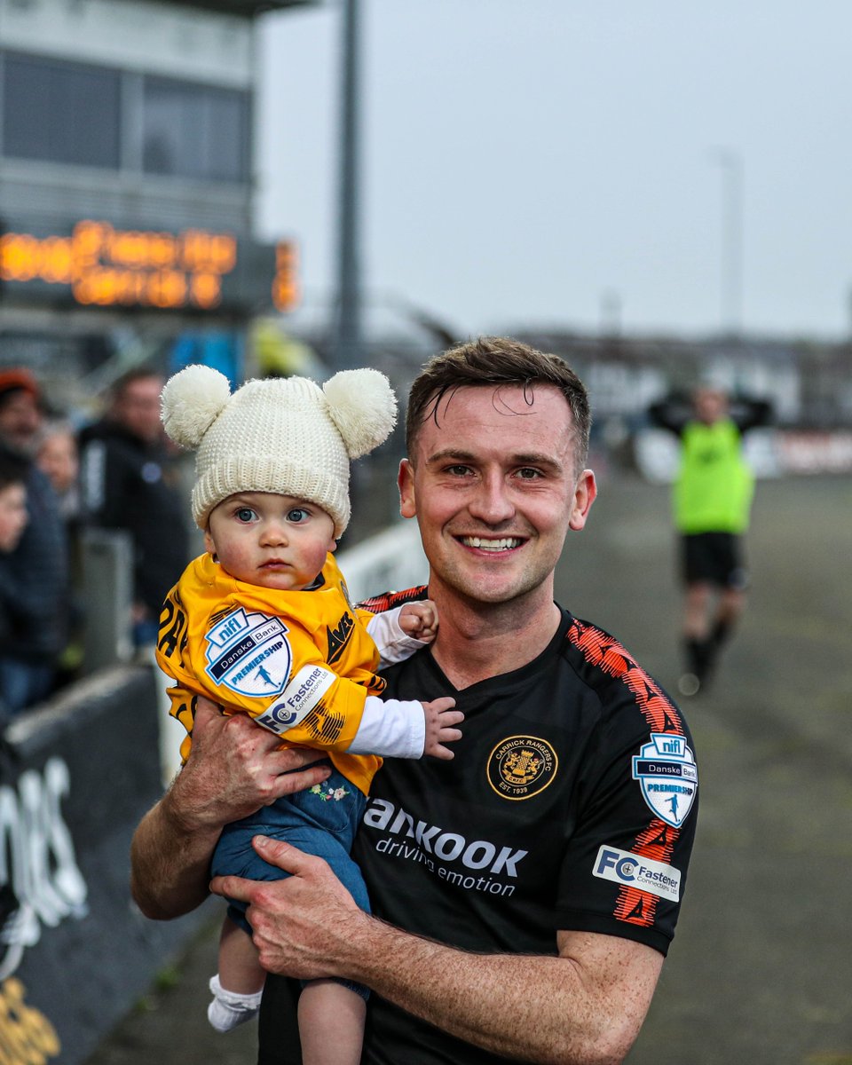 Carrick Rangers tweet media