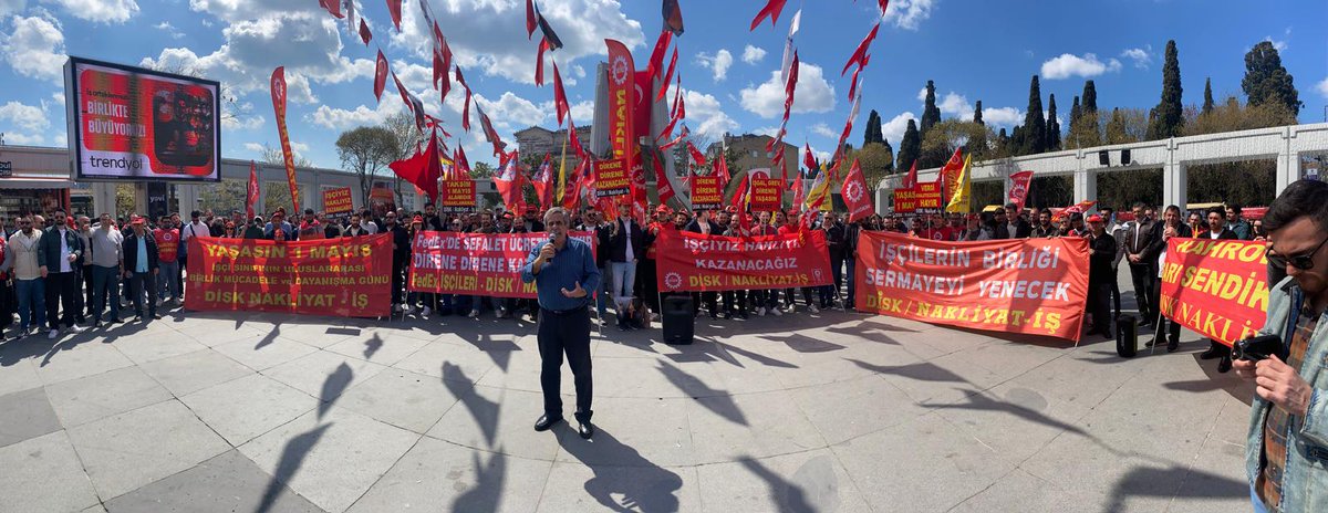 Nakliyatsendika's tweet image. FedEx Express’te TİS sürecinde işverenin dayattığı ücret artışlarına karşı Bakırköy Özgürlük Meydanı’ndayız!
Sefalet ücretine karşı, insanca yaşam için mücadele ediyoruz.
1 Mayıs’ta Taksim’deyiz!
#FedEx @FedEx