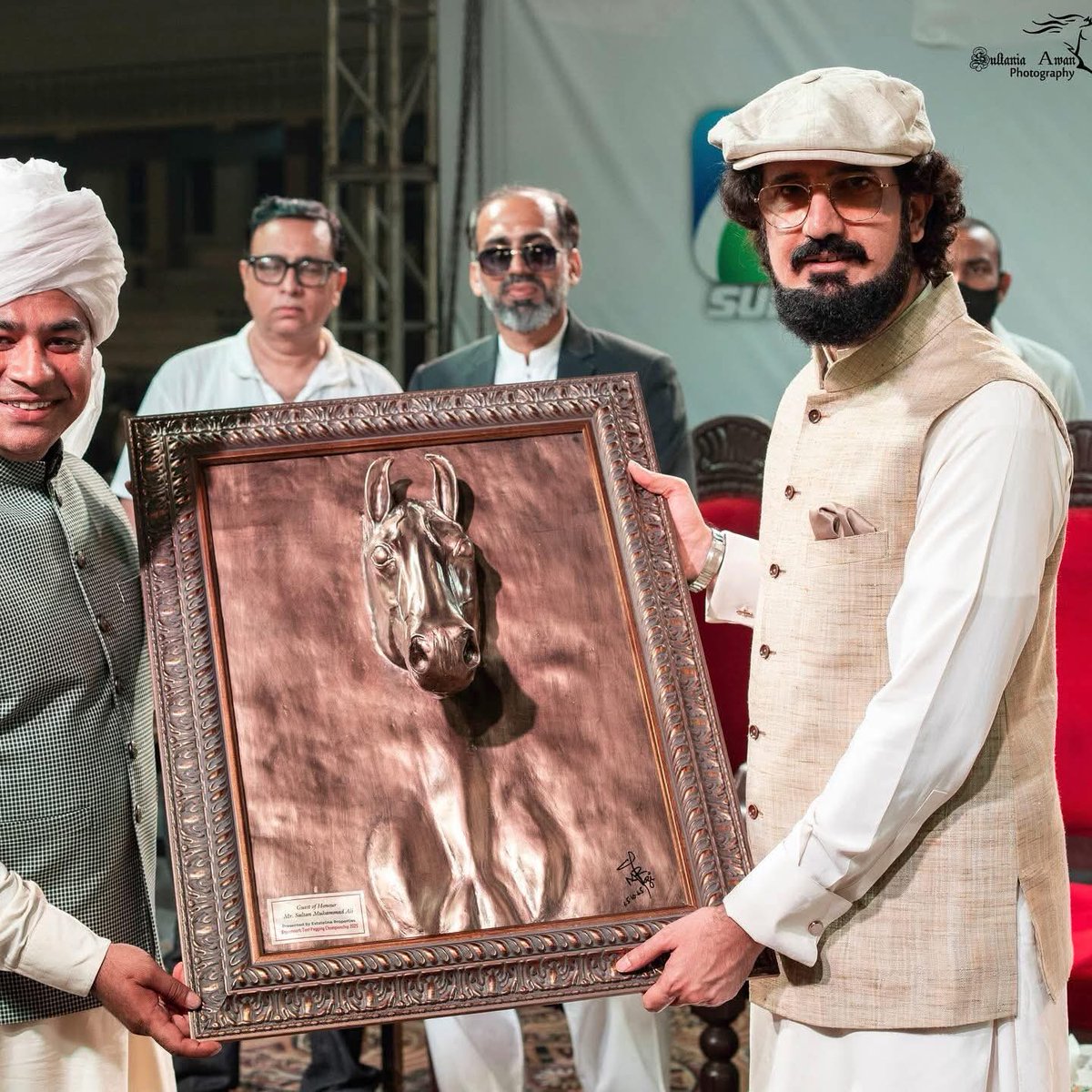 دنیا نے جسے مان لیا، وہی اصل نمائندہ ہوتا ہے — صاحبزادہ سلطان محمد علی صاحب۔
#SultanVicePresidentITPF
#SultanRisesAgain
#GreenFlagRisesAtITPF