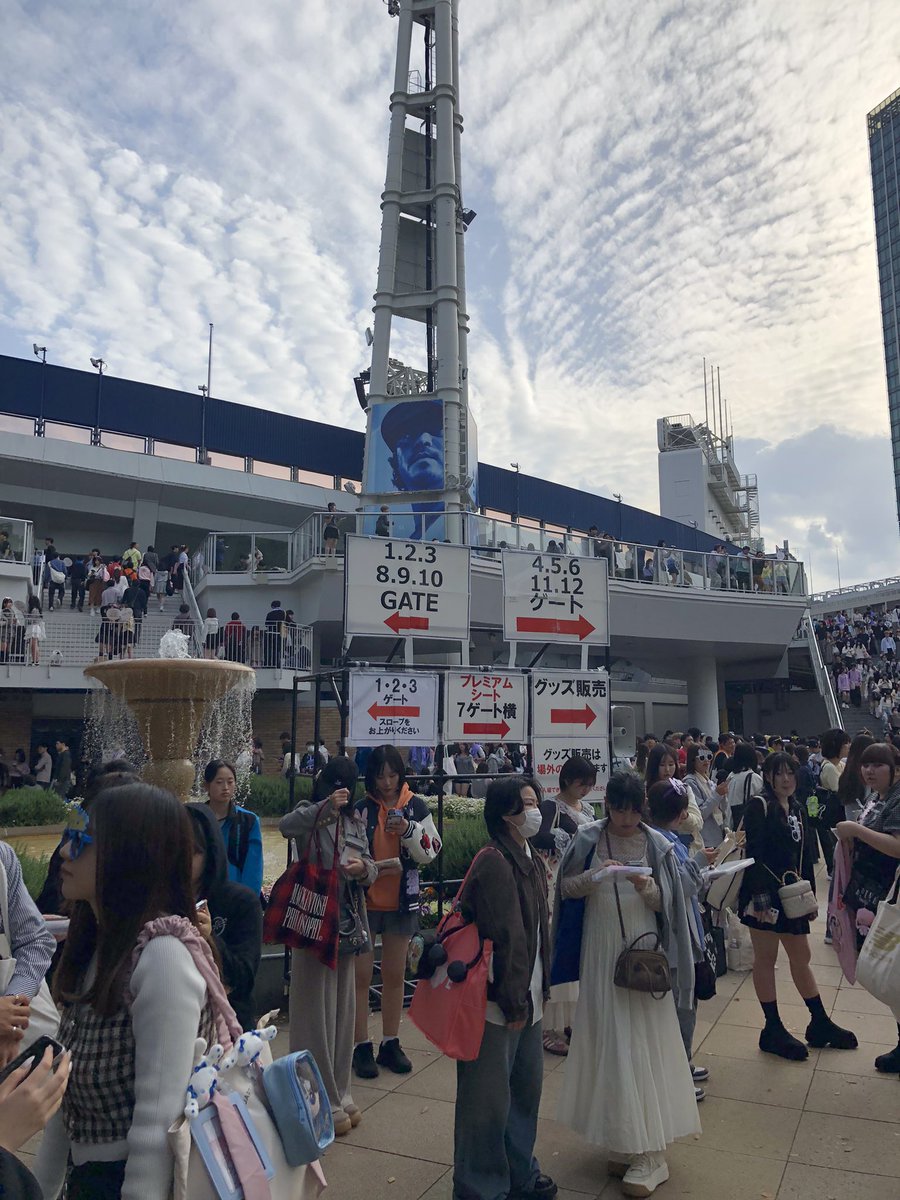 マリン tweet media