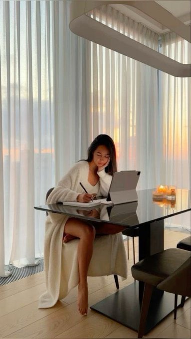 nyliava's tweet photo. The plan is to be a rich wife, not a rich man's wife https://t.co/BjZdW3uYCA