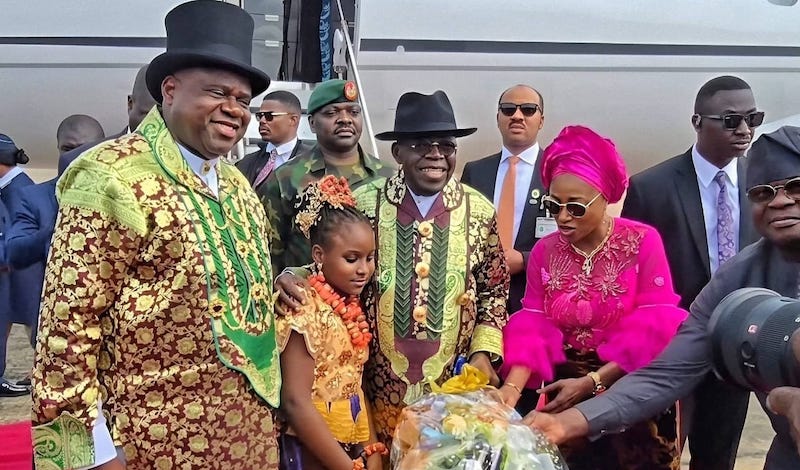 𝔼𝕟𝕟𝕪 tweet media