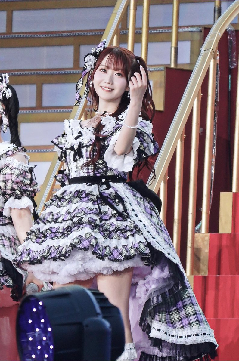 /バスター tweet media