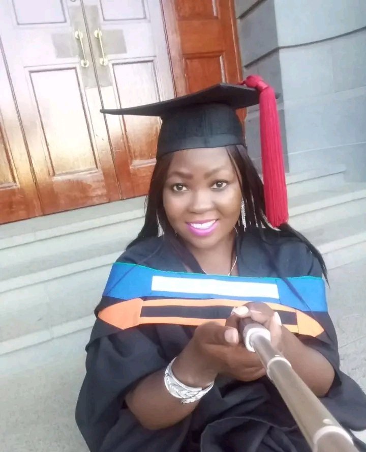 Lavish Living tweet media