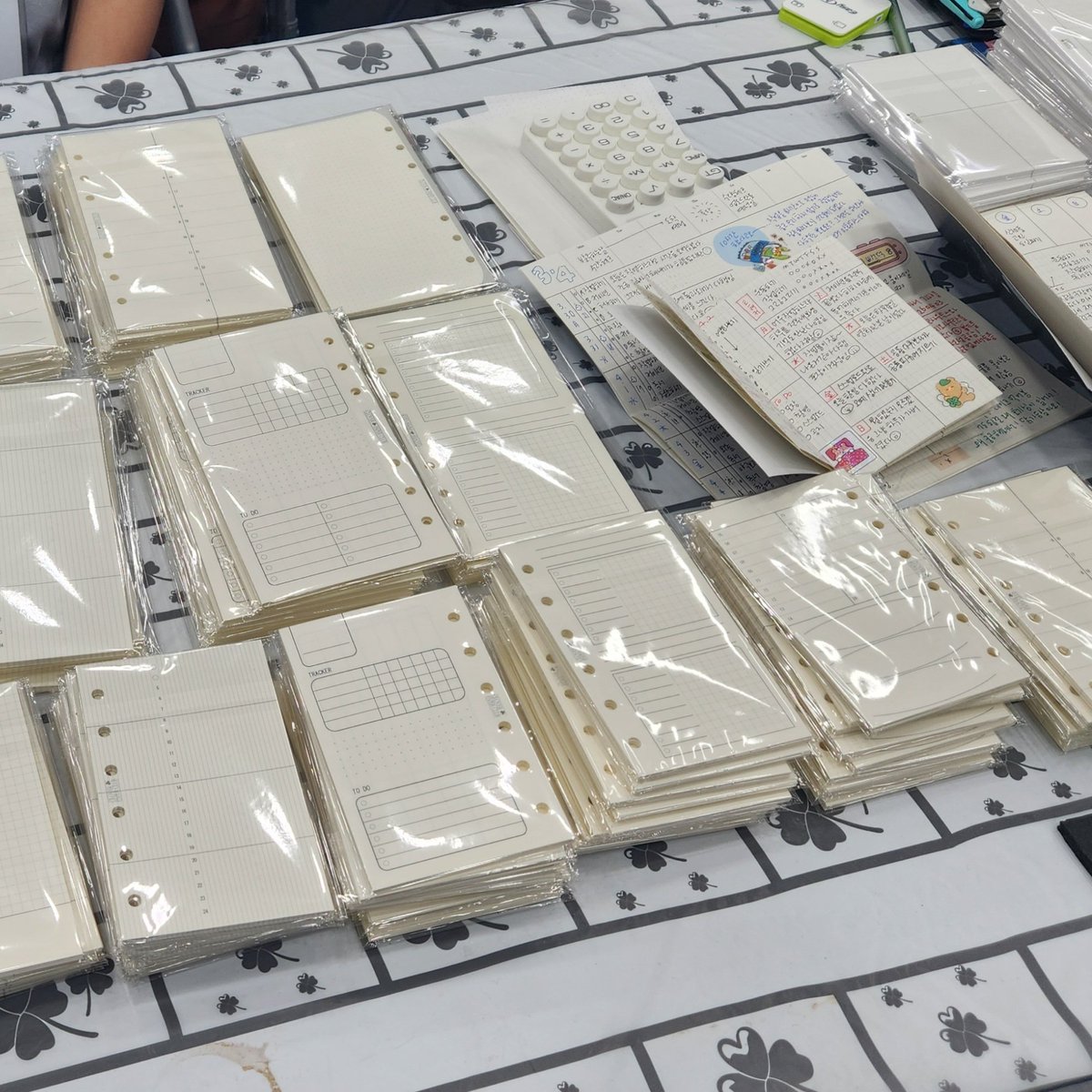 (속지판매중) 토끼풀 tweet media