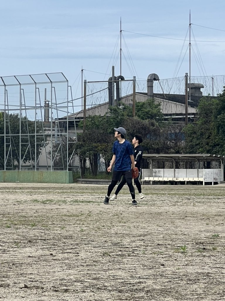 Liqr（セットアップガンホー） tweet media