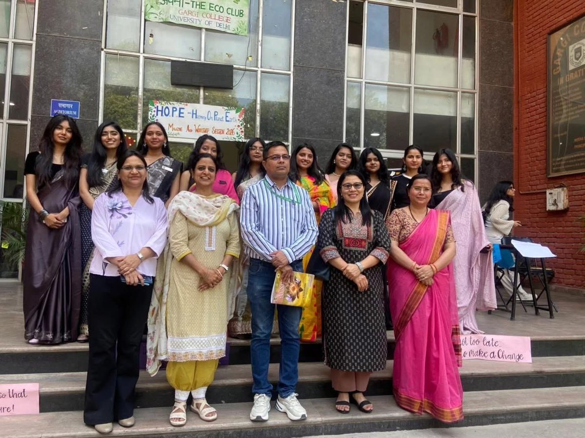 Sumeet_Gairola's tweet photo. Honoured to deliver the Prerna speaker session at AVNI – The Eco Club, Gargi College, on “Youth at the Vanguard: Eco-Clubs and the Future of Urban Biodiversity.” Inspiring to see young minds driving change for greener cities. 🌿 #EcoClubs #YouthForChange
https://t.co/MXfyIus1xz https://t.co/CPU92zpxuS