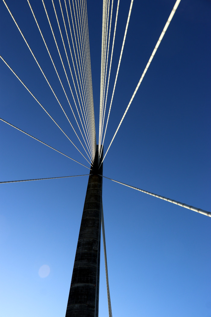 lappami's tweet photo. Olihan se heti tänään suunnattava Kruunuvuorensillalle kävelemään silta edestakaisin. Hieno on silta ja korkealta avautuvat maisemat moneen suuntaan ovat upeat. #merihelsinki https://t.co/Gfh7xzYiq7