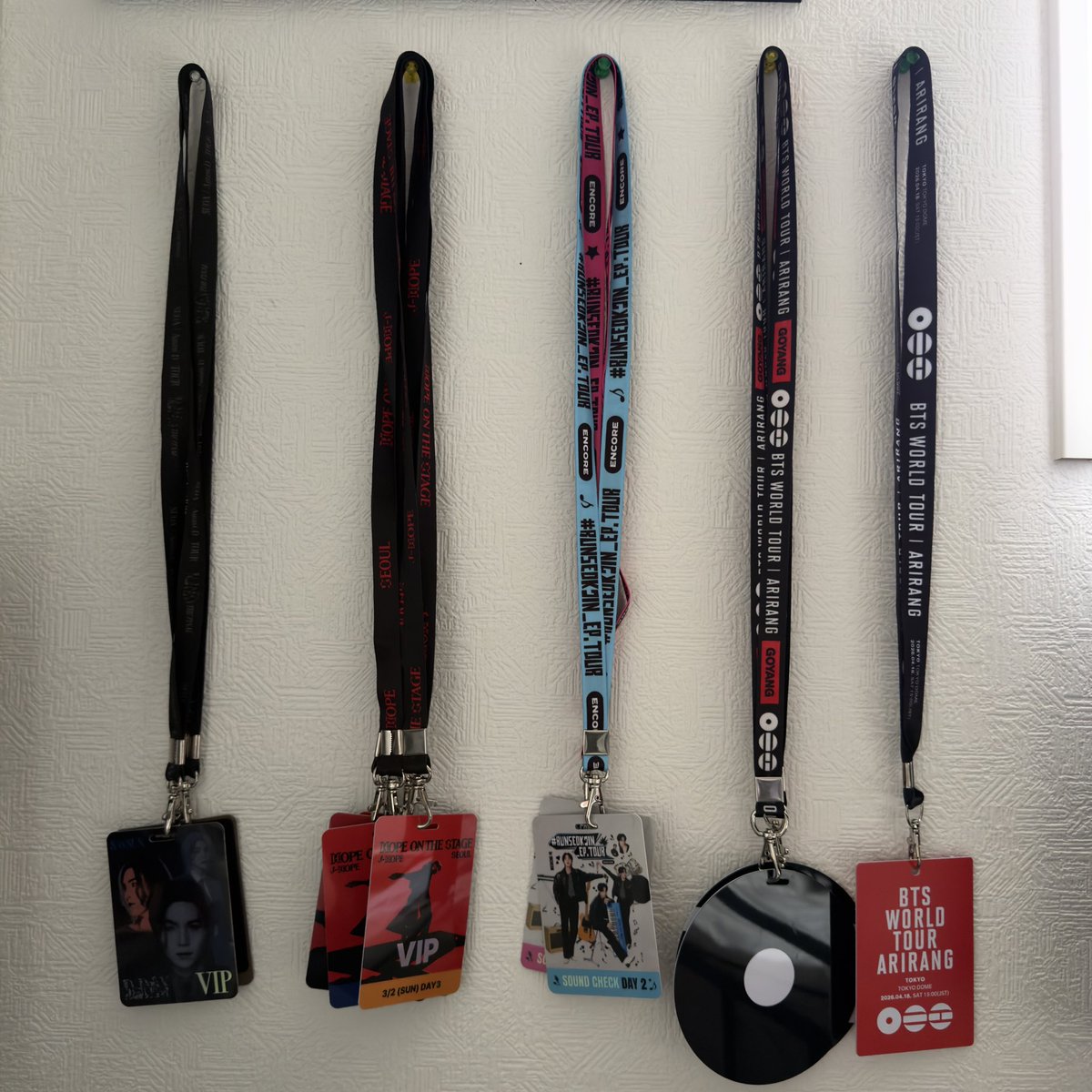 𝒌𝒆𝒏𝒏⁷ is seeing bts in 🇰🇷🇯🇵🇺🇸 ⊙⊝⊜ tweet media