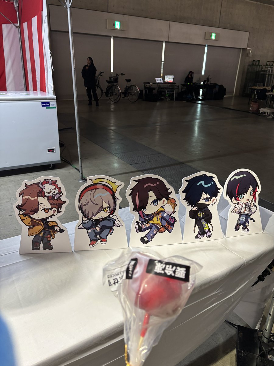 sen__0912's tweet photo. 当日券はもう諦めたけど17時まで残ってバイバイしたい　明日帰国 https://t.co/wVXabf0UyL