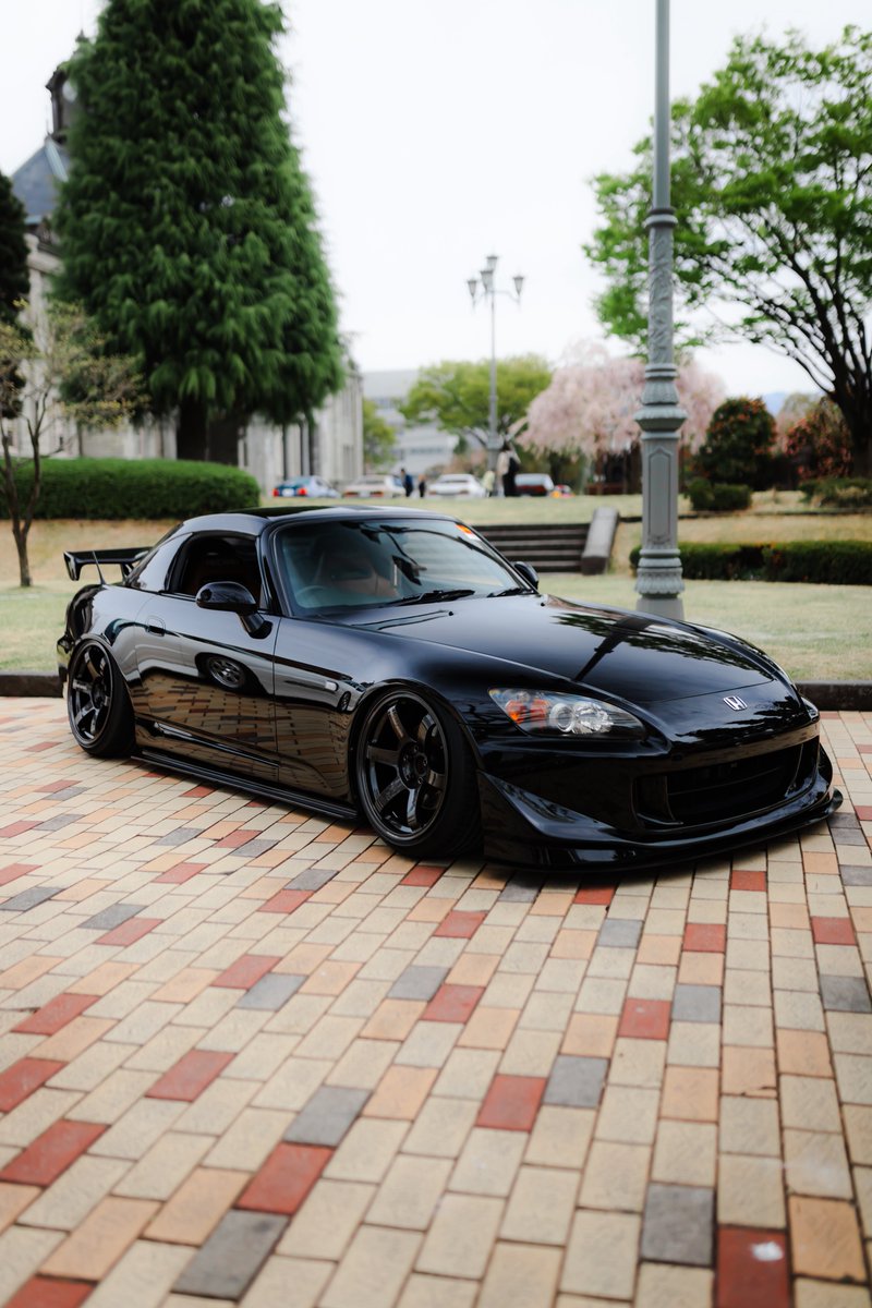 かいら tweet media