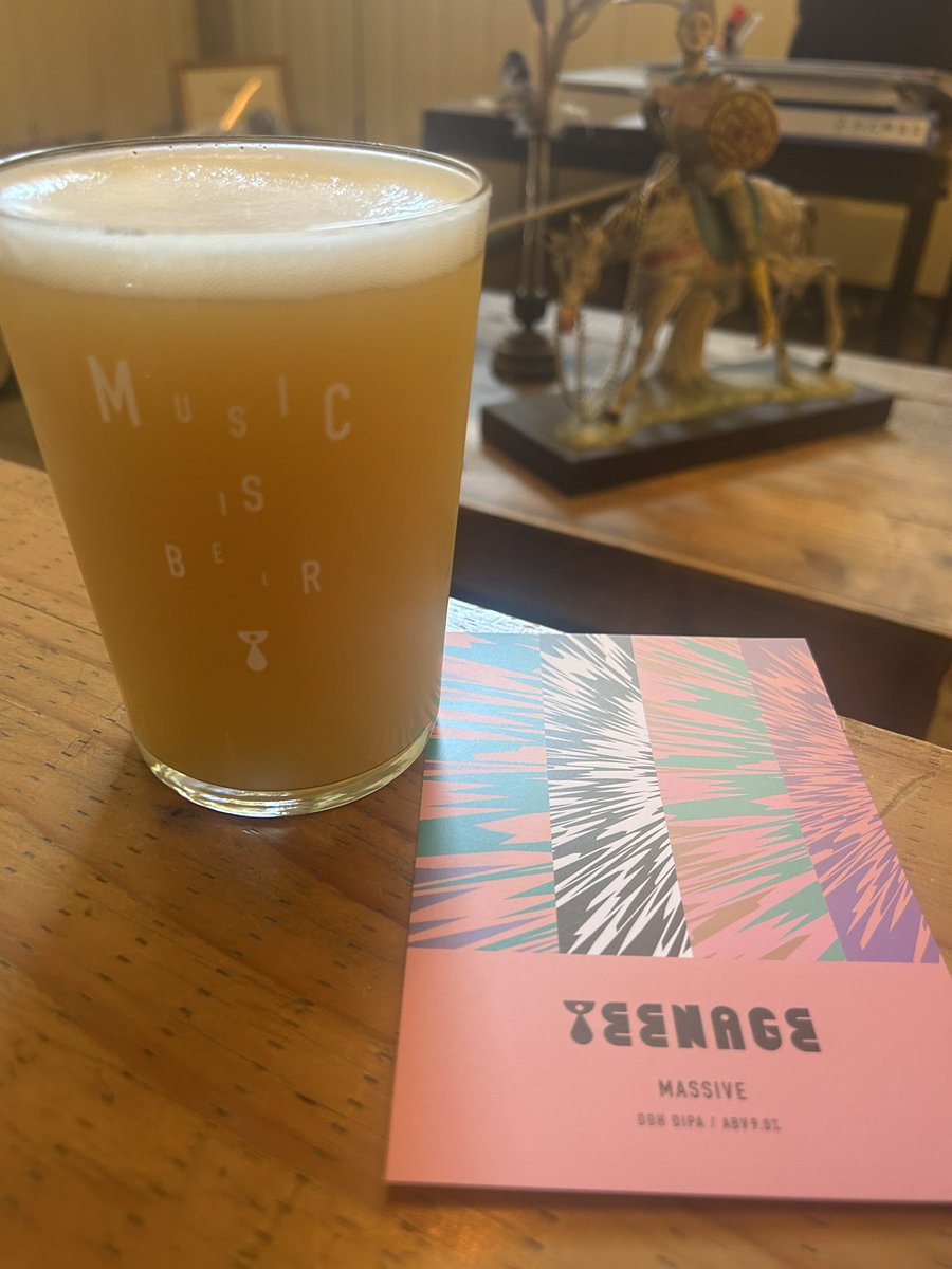 tomatogreena's tweet photo. 久しぶりに！
ゆっくりした時間

@TeenageBrewing https://t.co/1LuOxaMBJX