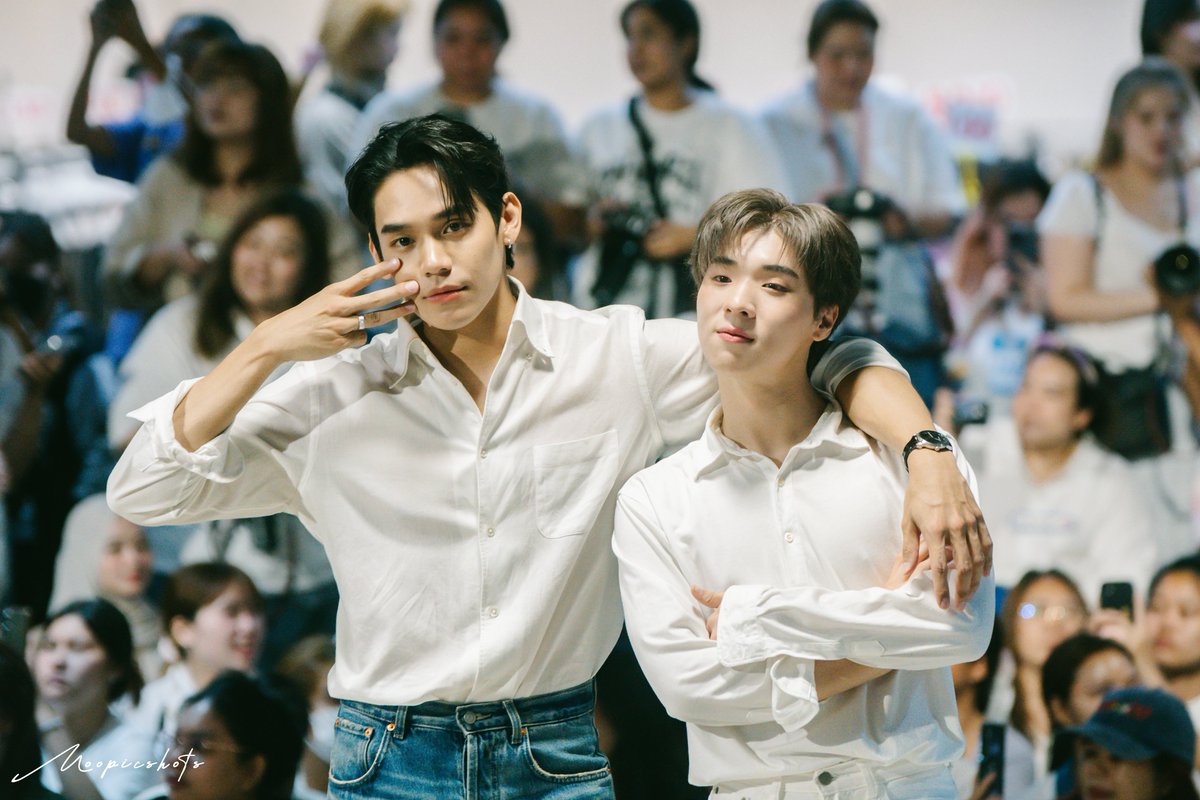 PLOY⇌ ·͜· ♡ tweet media