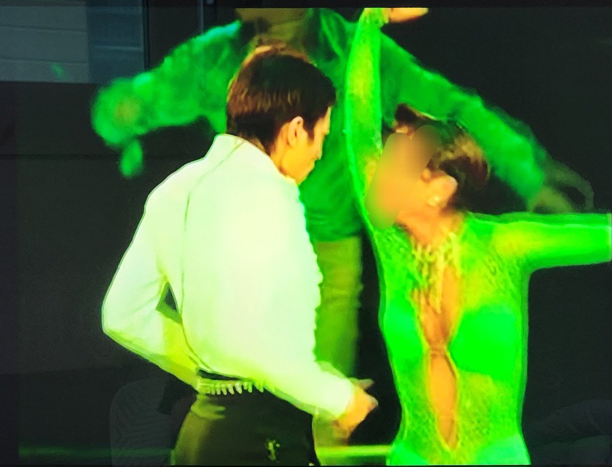 𝑚𝑖𝑛𝑔 tweet media