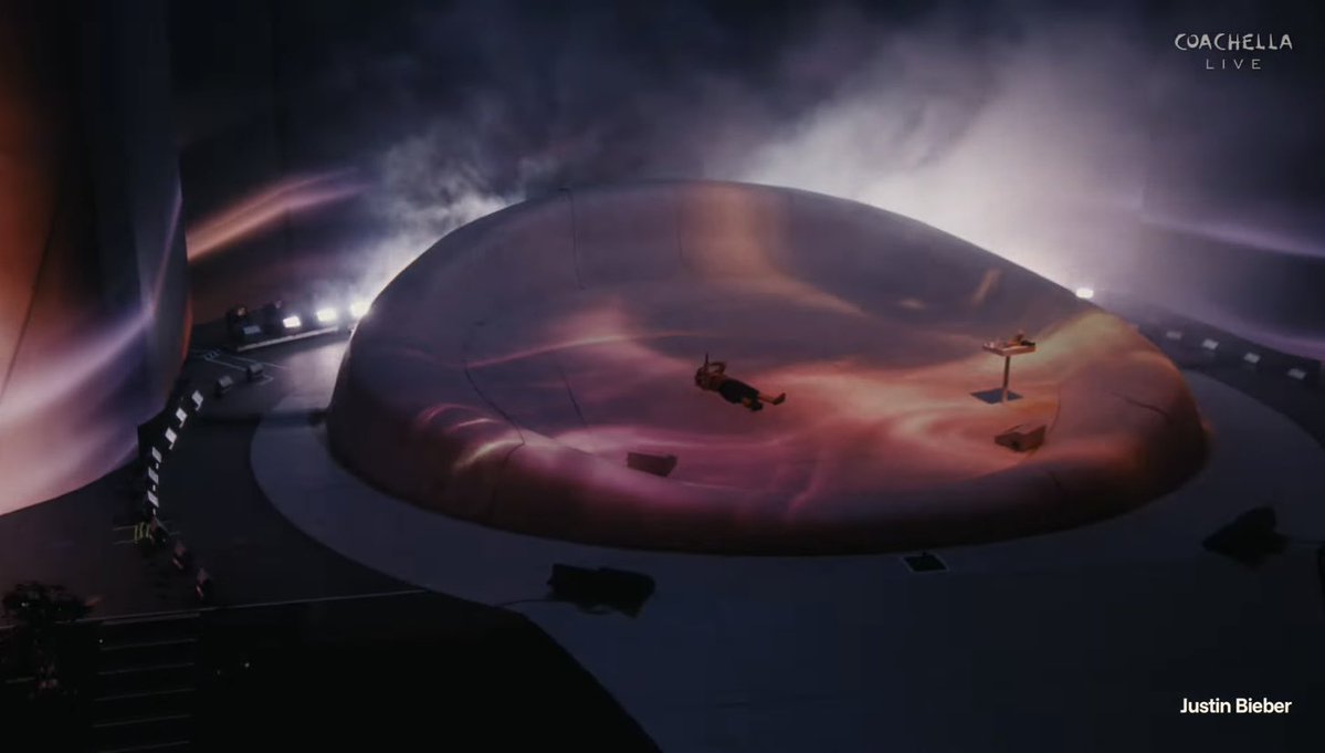 Donays🧚🦢・₊✧ tweet media