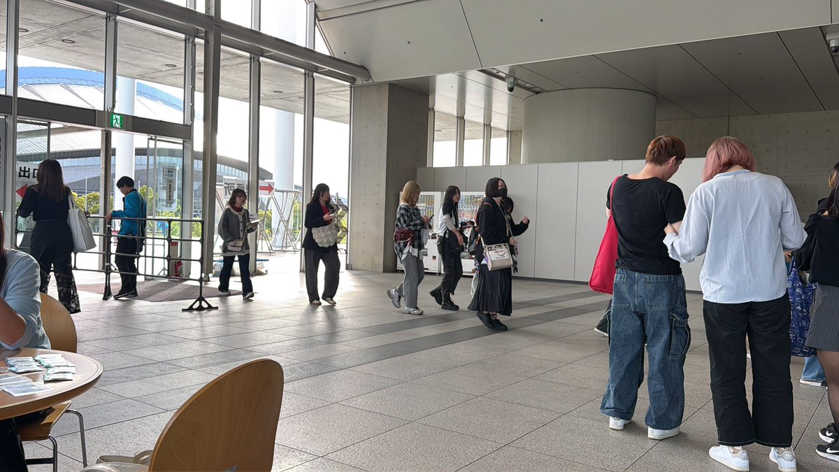 よたん/けーと(りありてぃー) tweet media