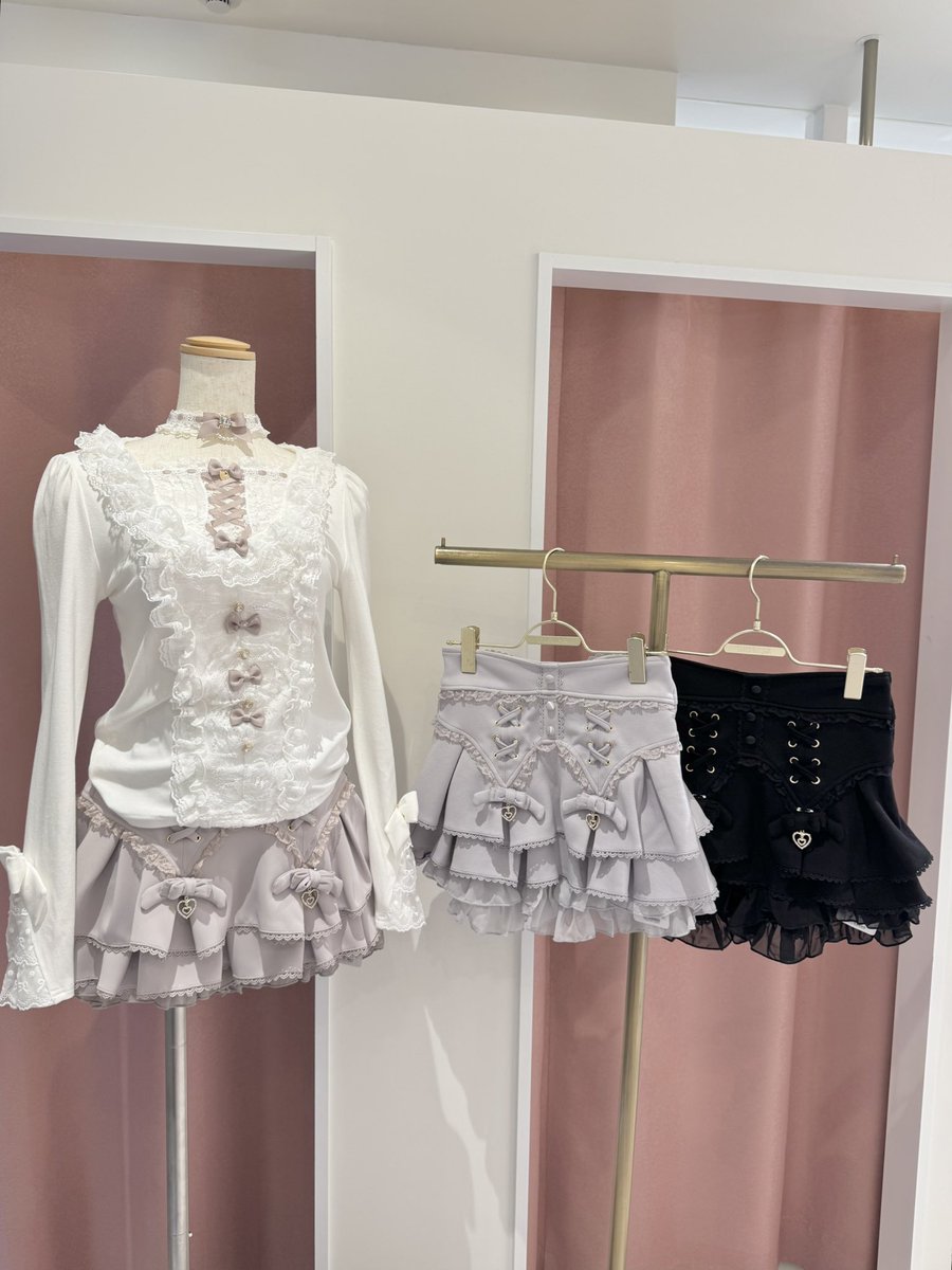 ㅤ ㅤㅤ ＼ 梅田店大人気コーデ🦋🫧 ／ #サイドリボンリブカット