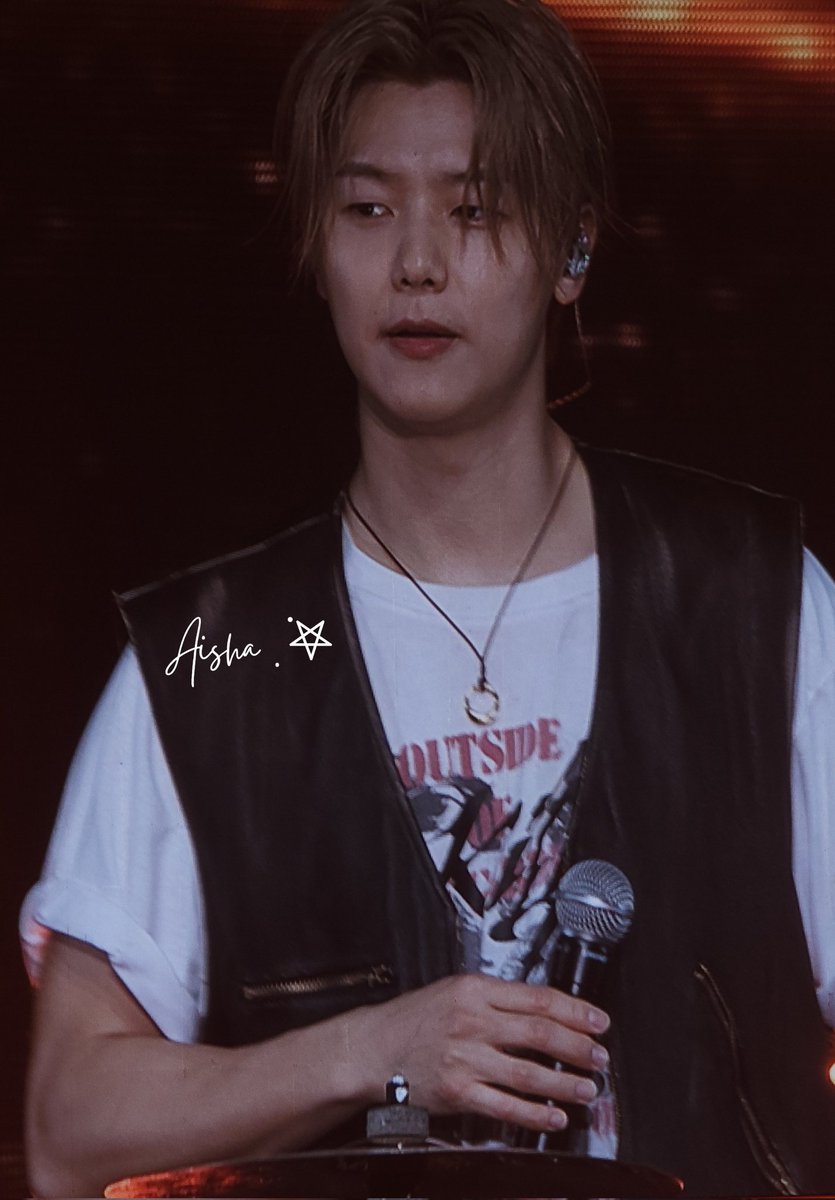 𖤐 ais. tweet media