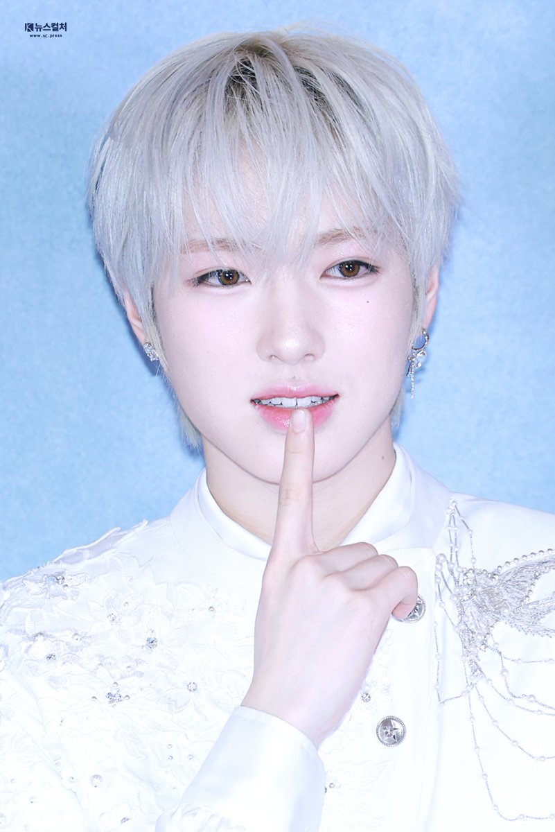 뉴스컬처(연예) tweet media