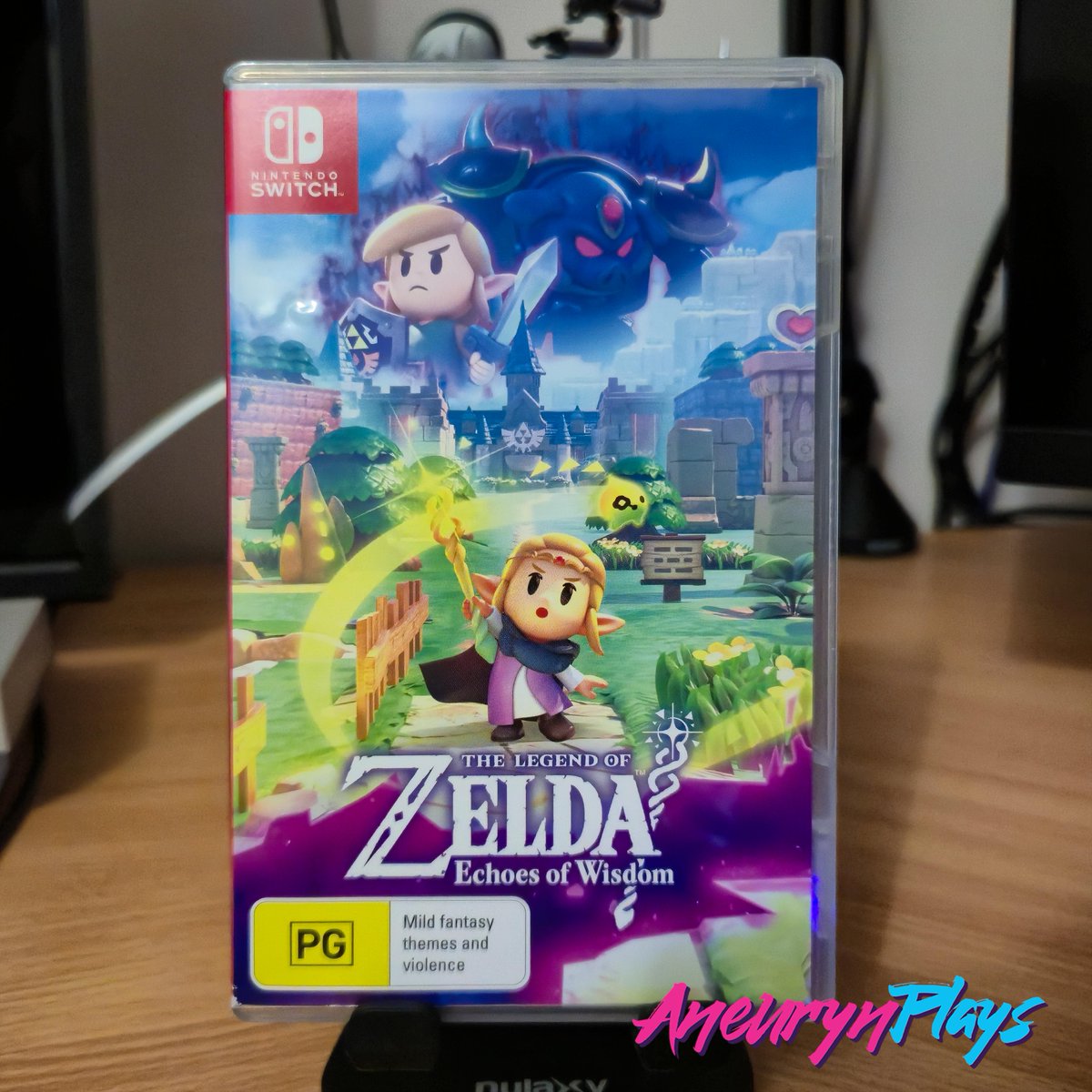 AneurynPlays's tweet image. Now, what do we have here? We finally found a copy! Big thanks to Kaeyonles for running out to get it for us!
So, who's up for some Zelda?
#LegendOfZelda #EchoesOfWisdom #ComingSoon