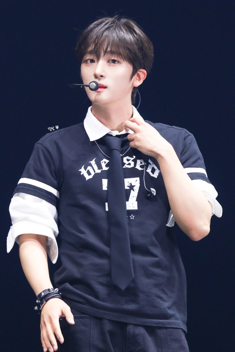 260418 JJ50th Anniversary Fest 2026 JJフェス
루네이트 LUN8 진수

#LUN8 #루네이트 #진수 #ジンス
#진수빛 #진수가_지켜본다
<a href="/LUN8_members/">LUN8</a>