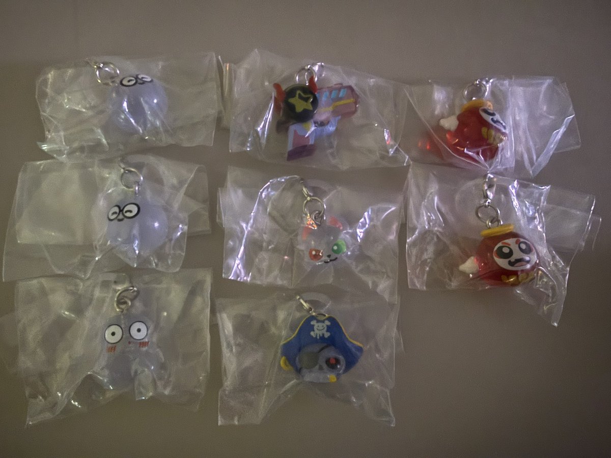 _@ツイフィ必読 tweet media