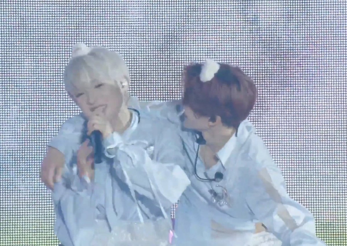 chris🍀 | 정祐천乐ᴺᶜᵀ tweet media