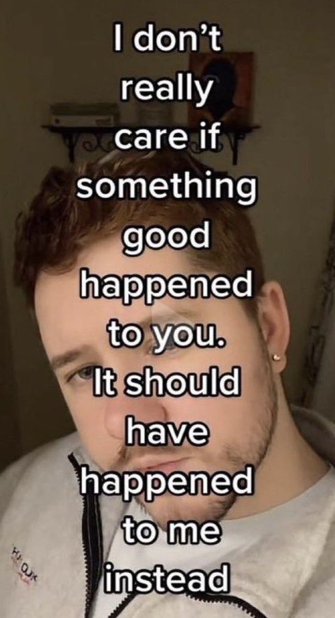 trustbenito's tweet photo. me at everyone at coachella rn https://t.co/WuFxam58Mz