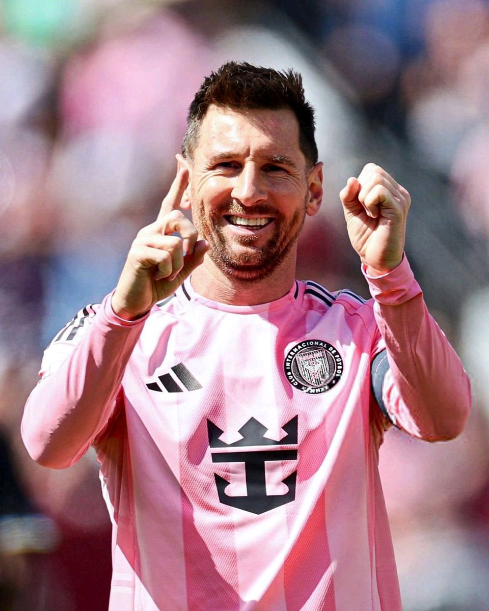 Lionel Messi Career Statistics Highlight Long-Term Consistency

Across 1,148 professional appearances for club and country, Messi has recorded 905 goals and 407 assists. These figures place him among the most prolific contributors in the history of the sport, combining both