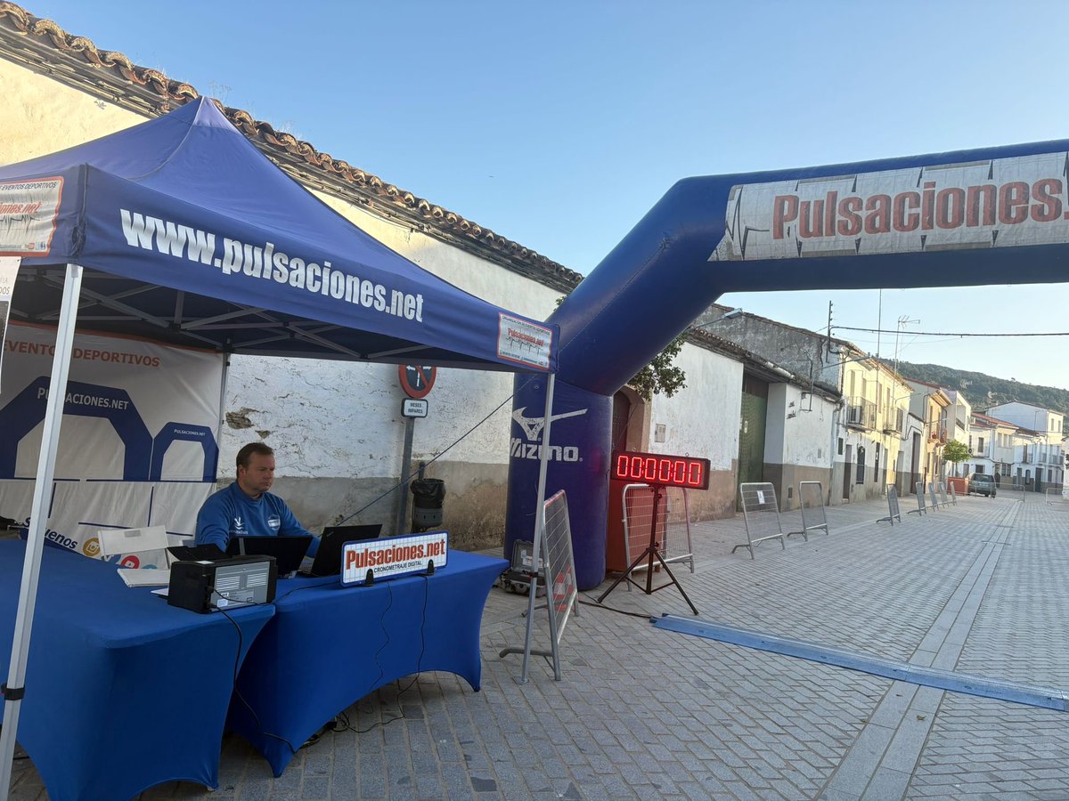PULSACIONES_NET's tweet image. 🚨¡Todo listo para la X Edición BTT 4 Lobos y 3000 Buitres en Serradilla! 🐺🦅

🏆 Campeonato de Extremadura XCM
📍 Serradilla
🗓️ Hoy, 19 Abr
¡Nos vemos en la meta! 🚴‍♂️💨
#Serradilla #BTT #XCM #4Lobosy3000Buitres #MTB #CiclismoExtremadura #CampeonatoExtremadura