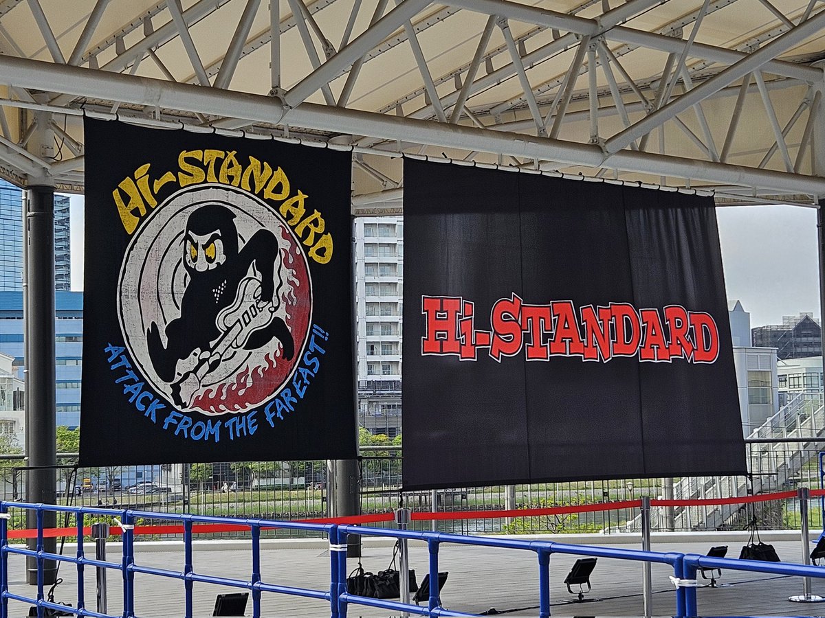 なおちゃん🐺❤5/5 VIVALA ROCK参戦✨ tweet media