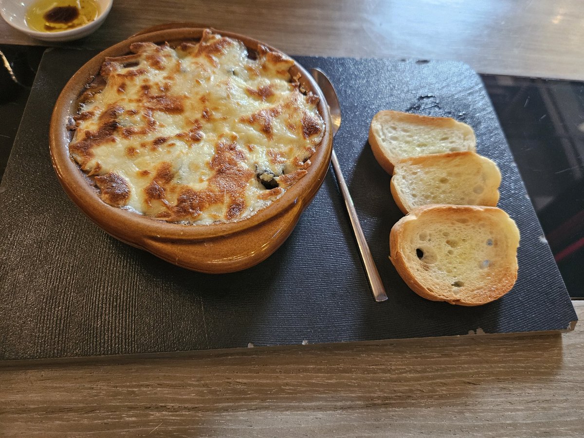 一片小餅乾 tweet media