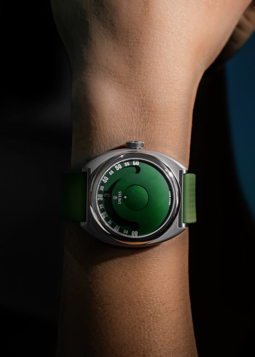 DwissWatch's tweet photo. Just Launched DWISS S1:
🇨🇭 Swiss Made Wandering Hours 
La Joux-Perret G100 Soigné Movement
68 hours power reserve
Only 50 pieces per color