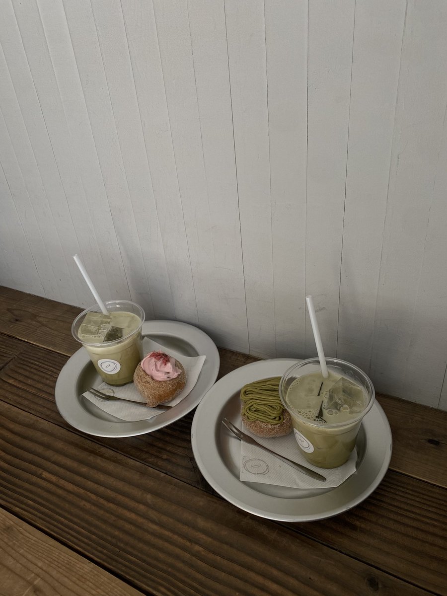 furikake__9's tweet photo. 清水寺の近くにあるloose donut
何回もリピートしてる🪄 https://t.co/irBxtLGJIc