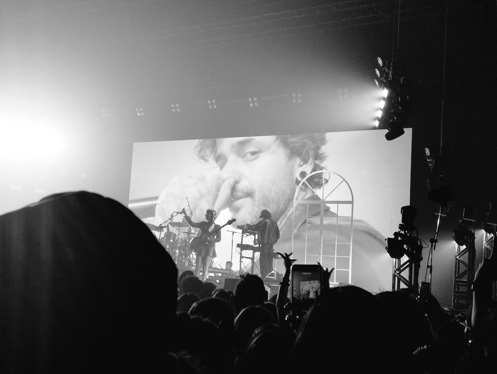 dani e o taxista tweet media