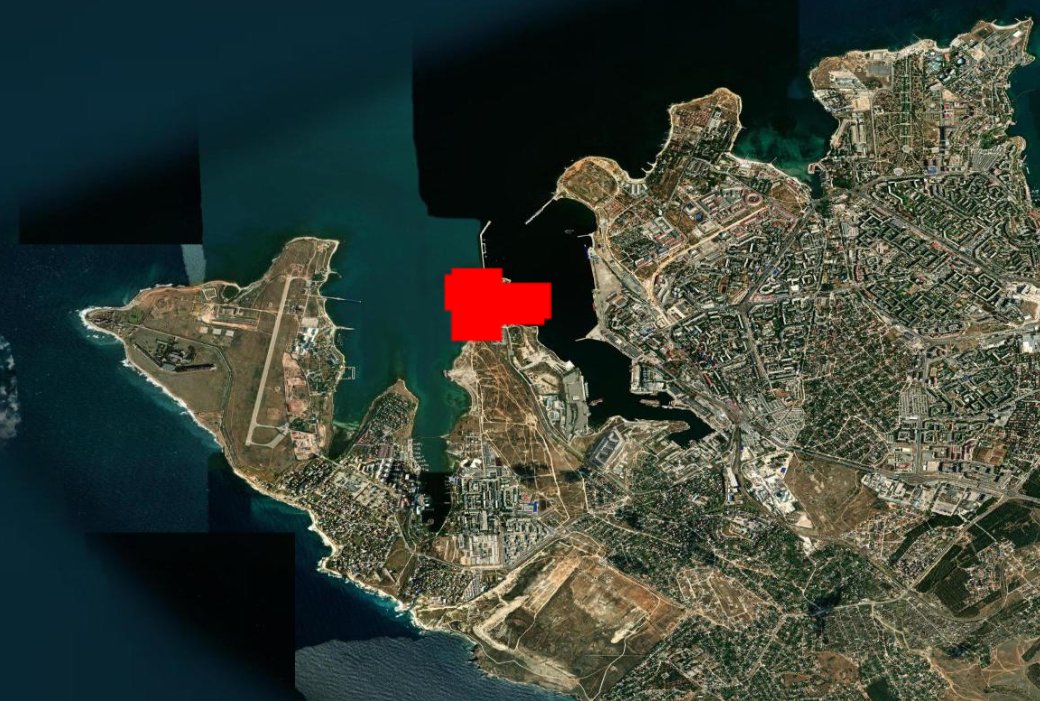 NOELreports's tweet image. Fire has continued for a second day at the Yugtorsan oil depot in Sevastopol following a Ukrainian drone strike. The facility remained engulfed this morning, indicating prolonged burning and sustained damage to fuel storage infrastructure. #Ukraine