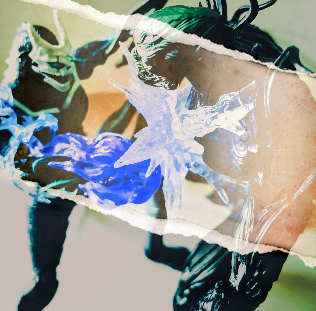 shalack_hozumi's tweet image. #toyphotography

『近距離パワー型』vs『中・遠距離拘束・制御型』

力づくで拘束を引き千切り、必殺パンチを叩き込む！
#Kaiju