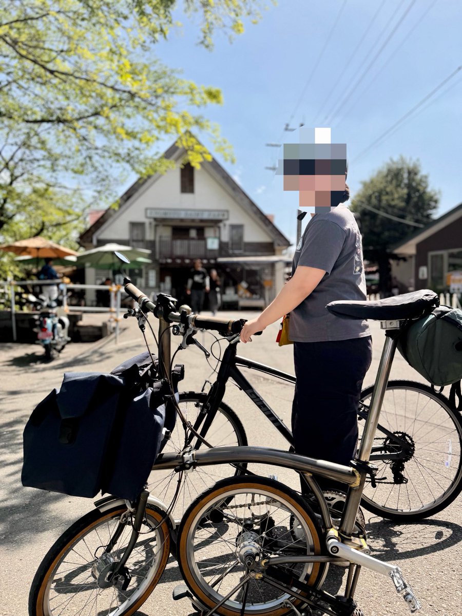 用事があって、少し遠くまで長女と自転車で出たんだけど、ついでにここもあそこも、と動いているうちに、走行距離40kmを超えるガチなサイクリングに…。