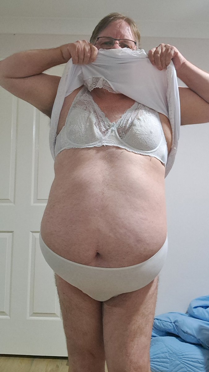 sydneychubbyguy tweet media