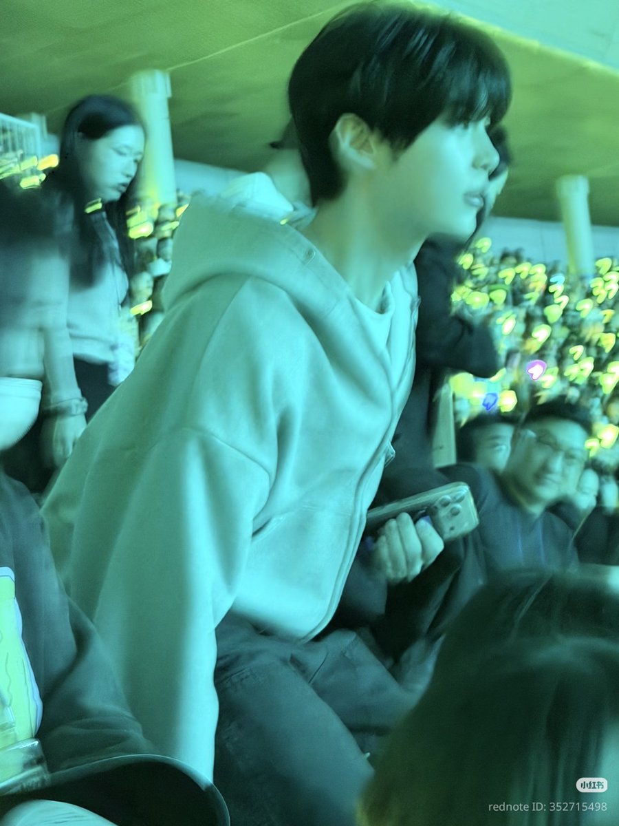 𝐬𝐮𝐧𝐠._.𝐦𝐞𝐨𝐰 tweet media