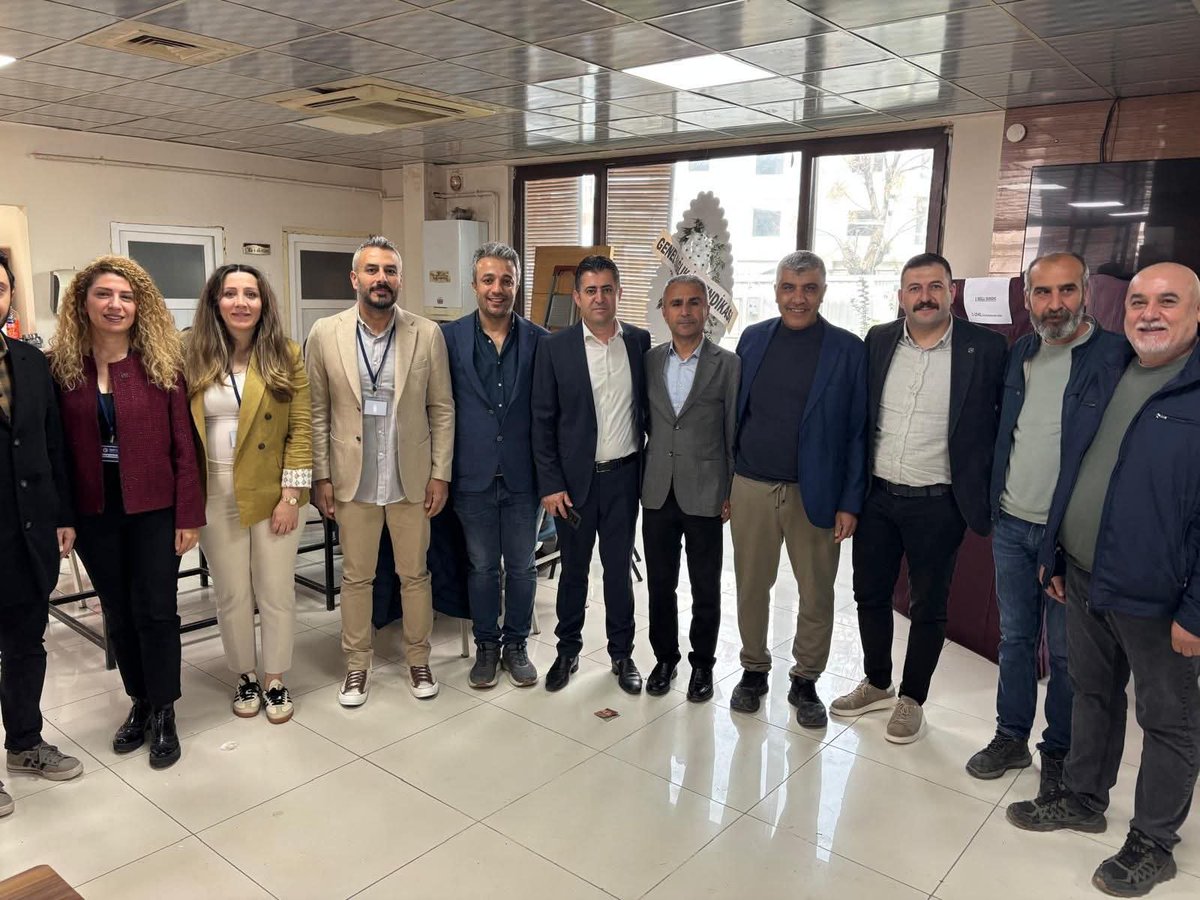 Adıyaman Tabipler Odasının olağan kongresine katıldık. En değerli varlığımız sağlığımızın teminatı Doktorlarımıza başarılar diliyorum. Hayırlı olsun.