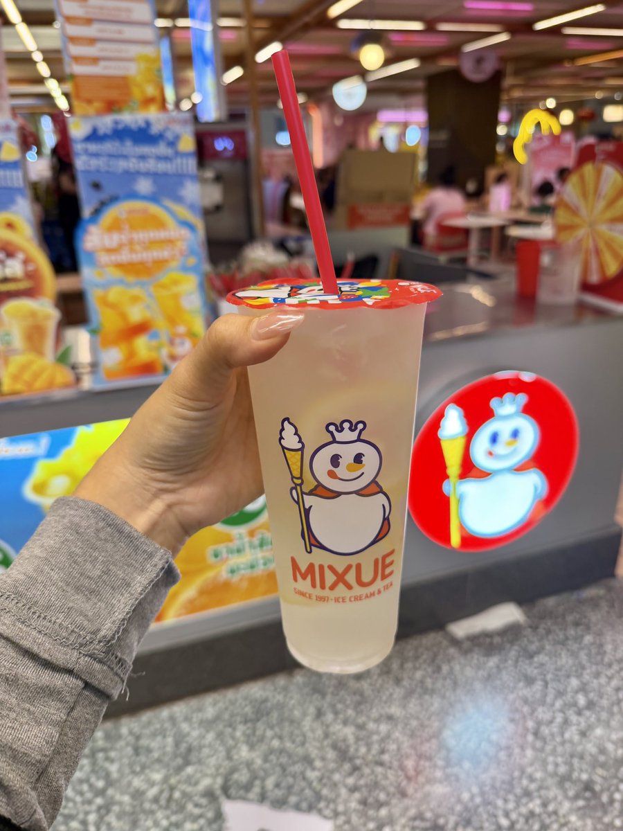 audboriruk's tweet image. ไม่ตกเทรนแน่นอน สดชื่นฉ่ำๆ🍋🍋‍🟩

#GuessWho 
#MIXUEThailand
#MIXUEFranchise
#winmetawin @winmetawin