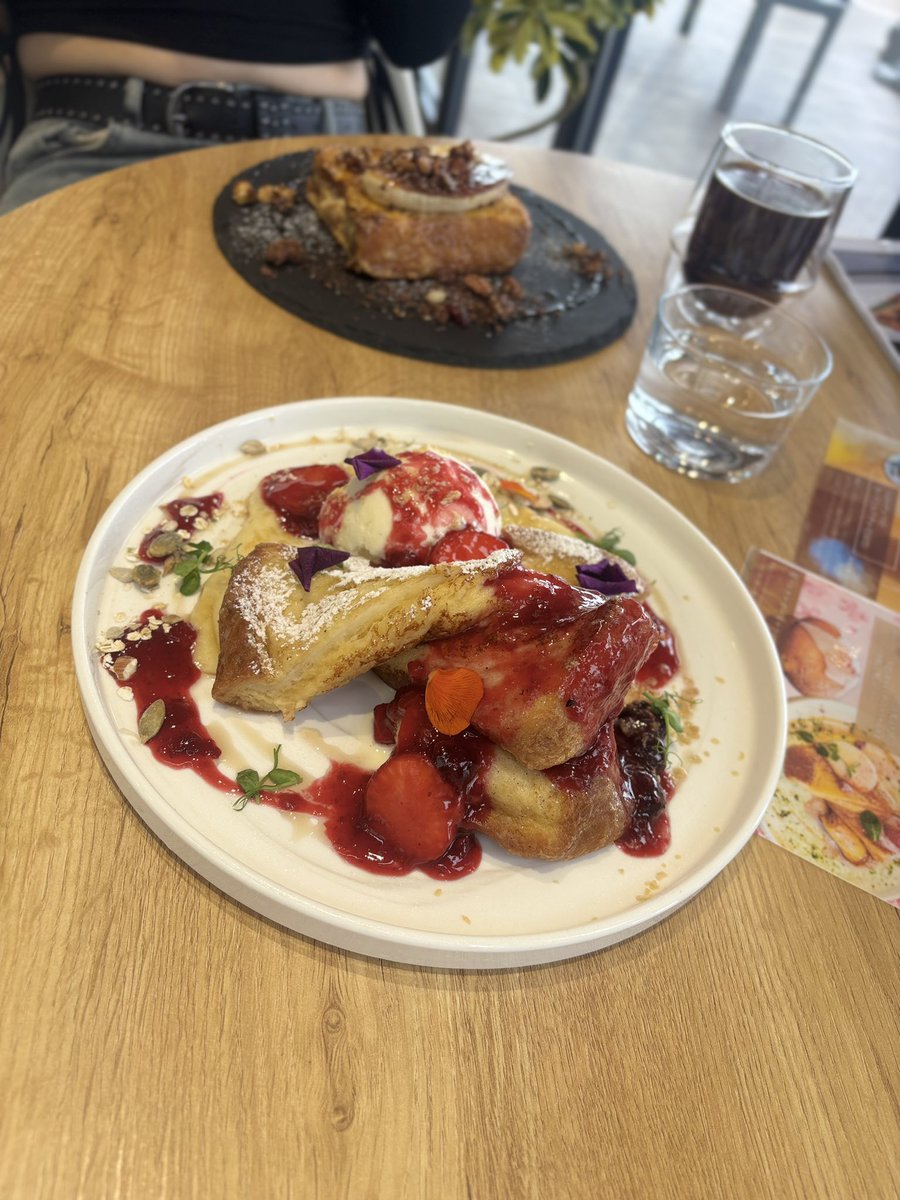 reckn7's tweet photo. うひひ🤤🍴 https://t.co/LUspeNBdmJ