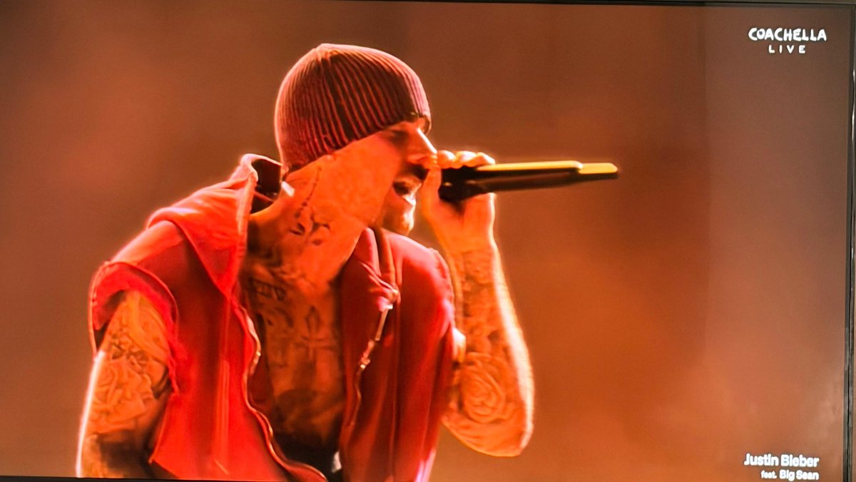Adibol25's tweet photo. He’s not performing. He’s just being.
And somehow, that’s what makes it beautiful.  Justin Bieber, Coachella. https://t.co/5PevcUqPGG